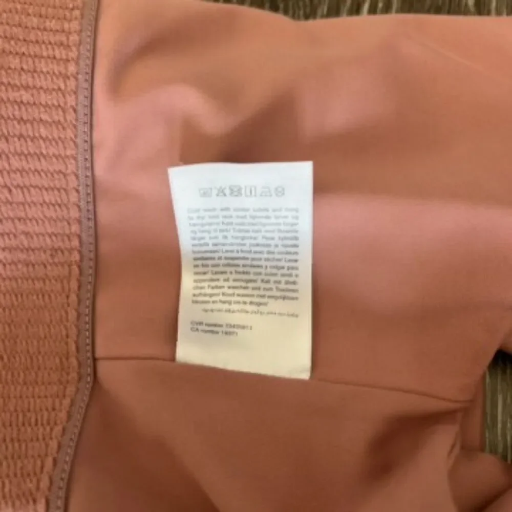 NWOT GIRLFRIEND COLLECTIVE Paloma Sports‎ Bra XS Rose Quartz Pink Racerback Crop
